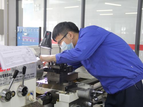 常被錯誤理解的三大專業 計算機專業會修電腦？機械工程很離譜？